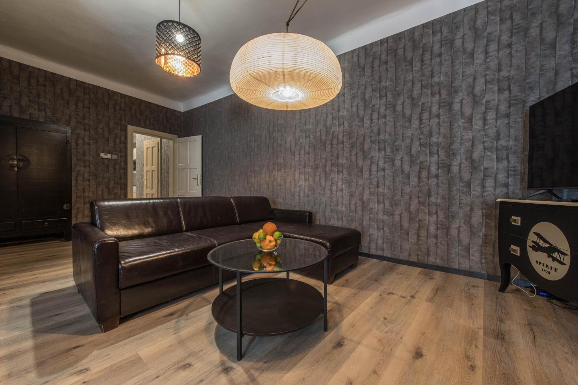 Prague Locals Monastery Apartments 部屋 写真